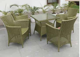 Wicker Two-Seater Bench