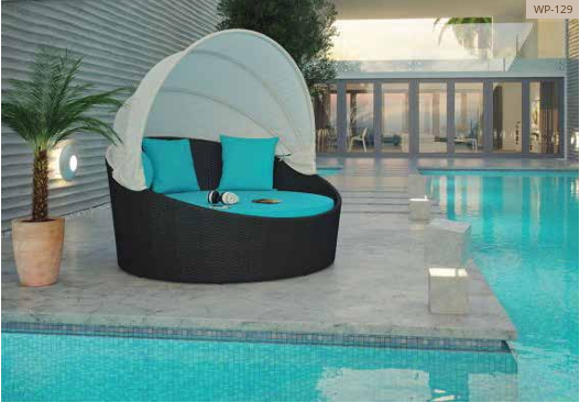 Black rattan round canopy daybed